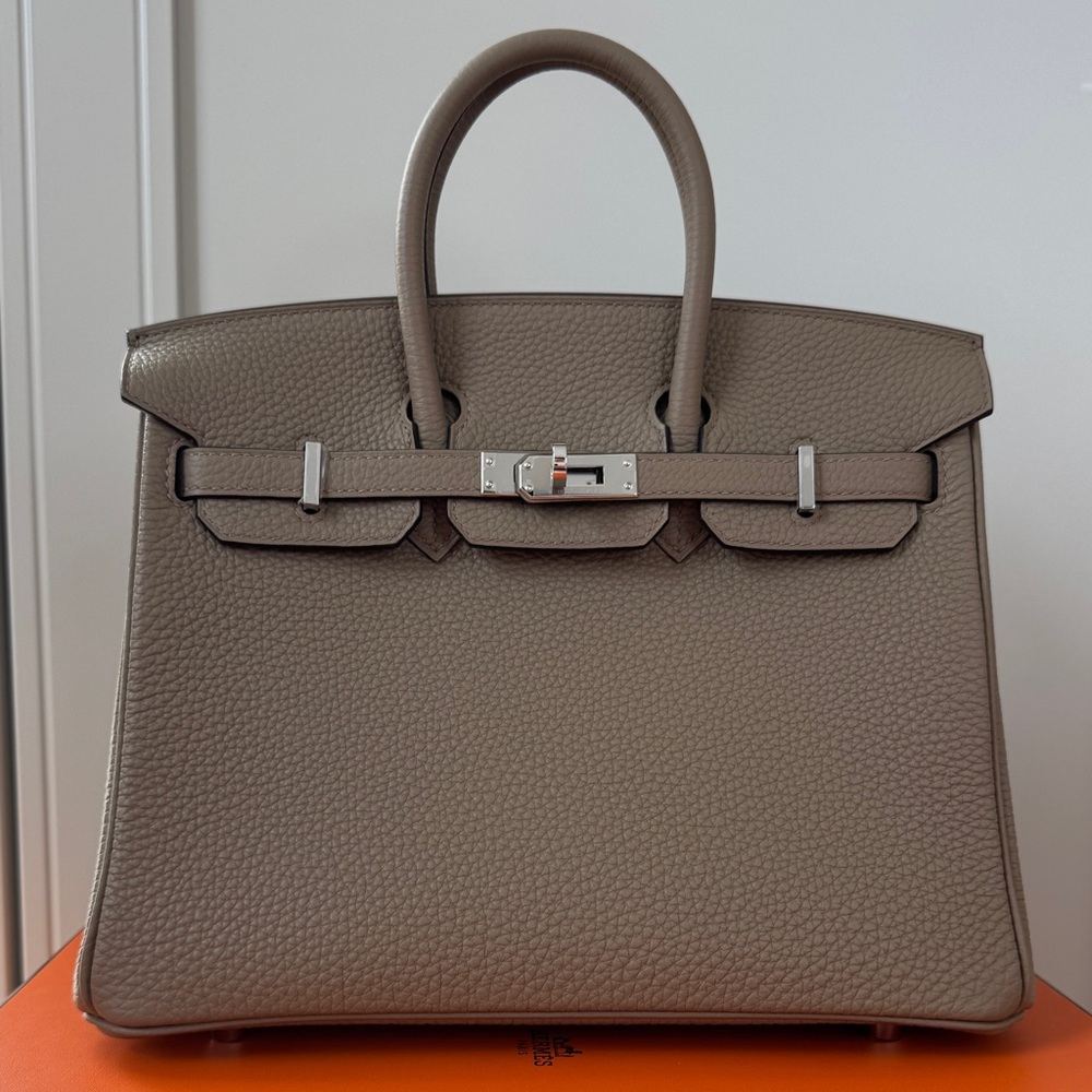 NEW Hermes Birkin 25 Togo in Beige Marfa PHW